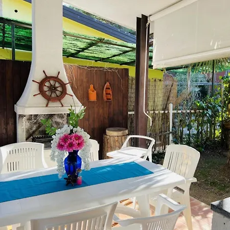 别墅 Lovely With Spacious Garden