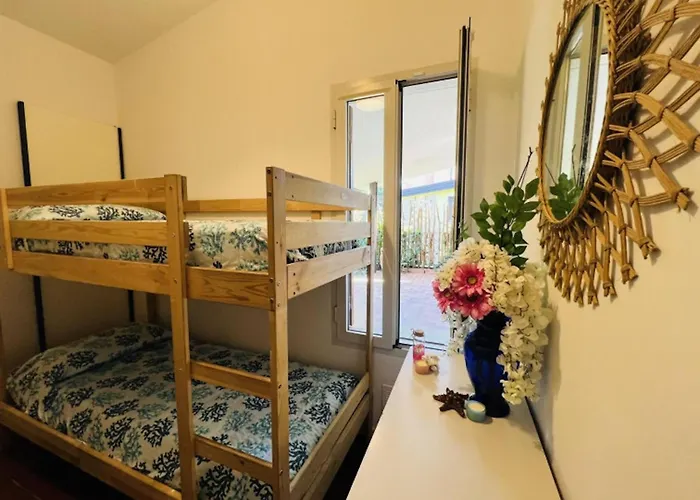 Lovely With Spacious Garden * 比比翁