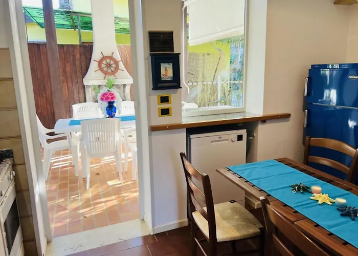 Lovely With Spacious Garden *